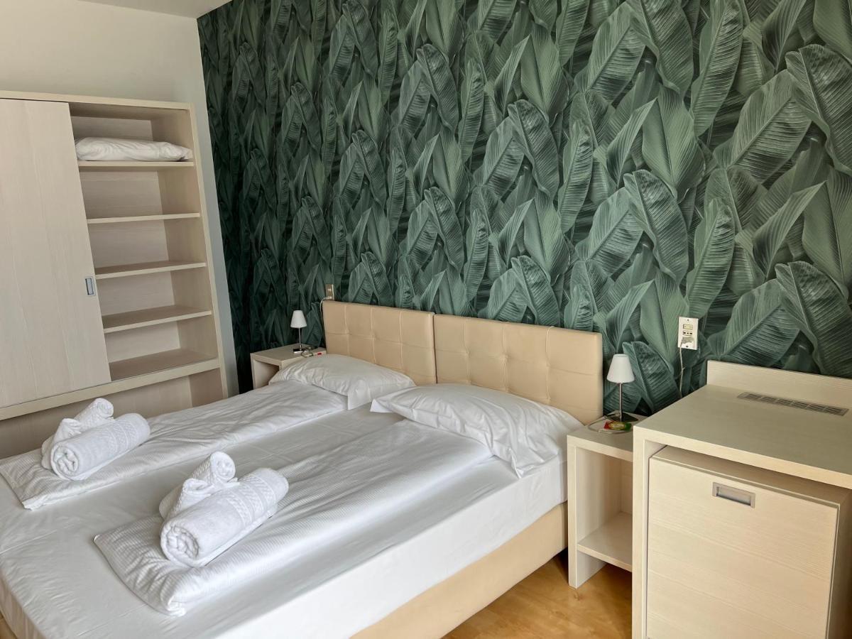 Albergo San Remo Malcesine Dış mekan fotoğraf